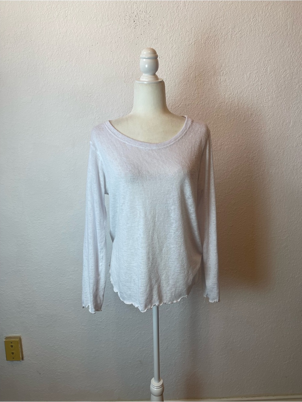 Nally & Millie USA white lightweight long sleeves shirt size L